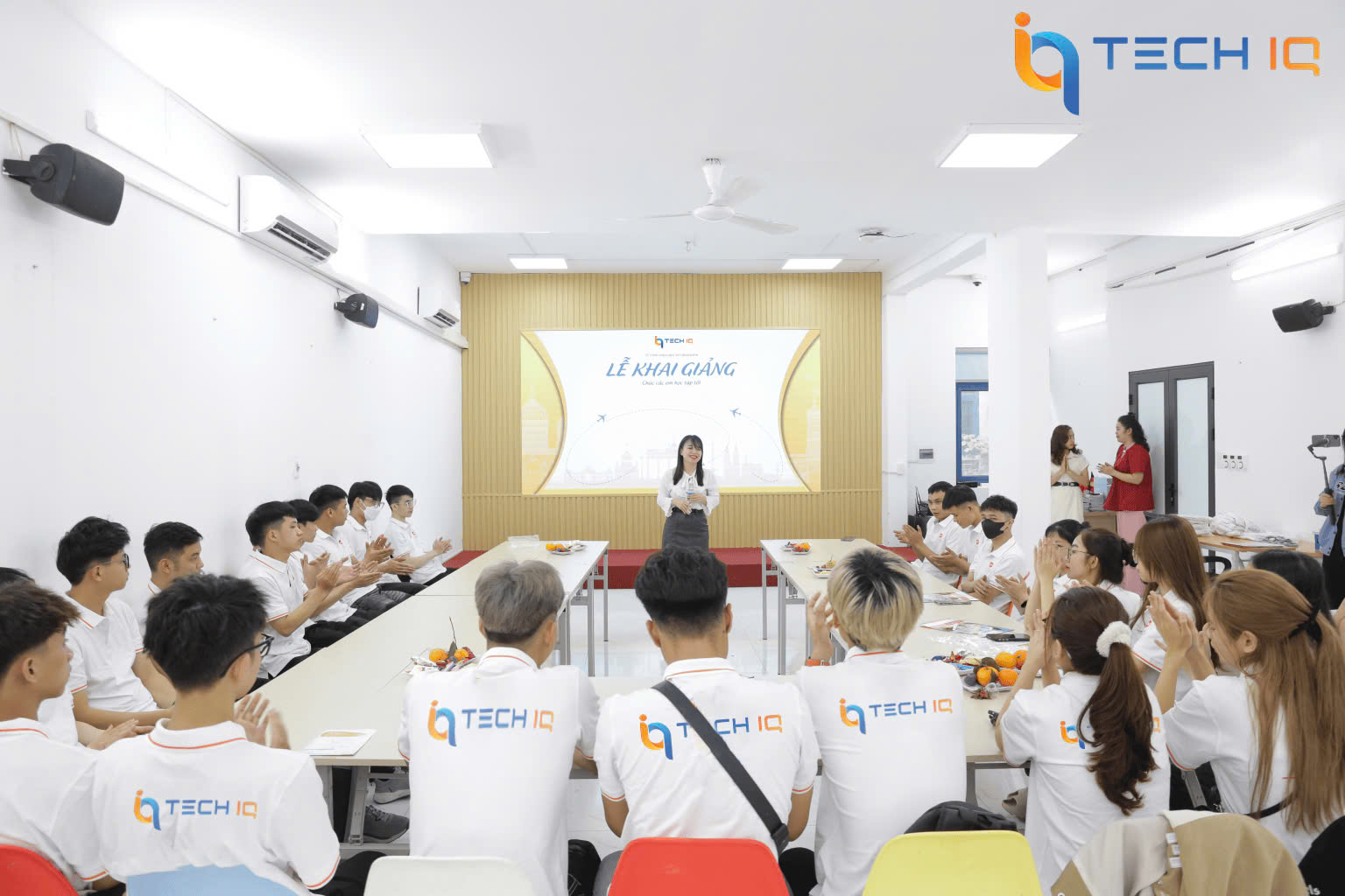 Lễ Khai Giảng tại TechIQ Lễ Khai Giảng tại TechIQ